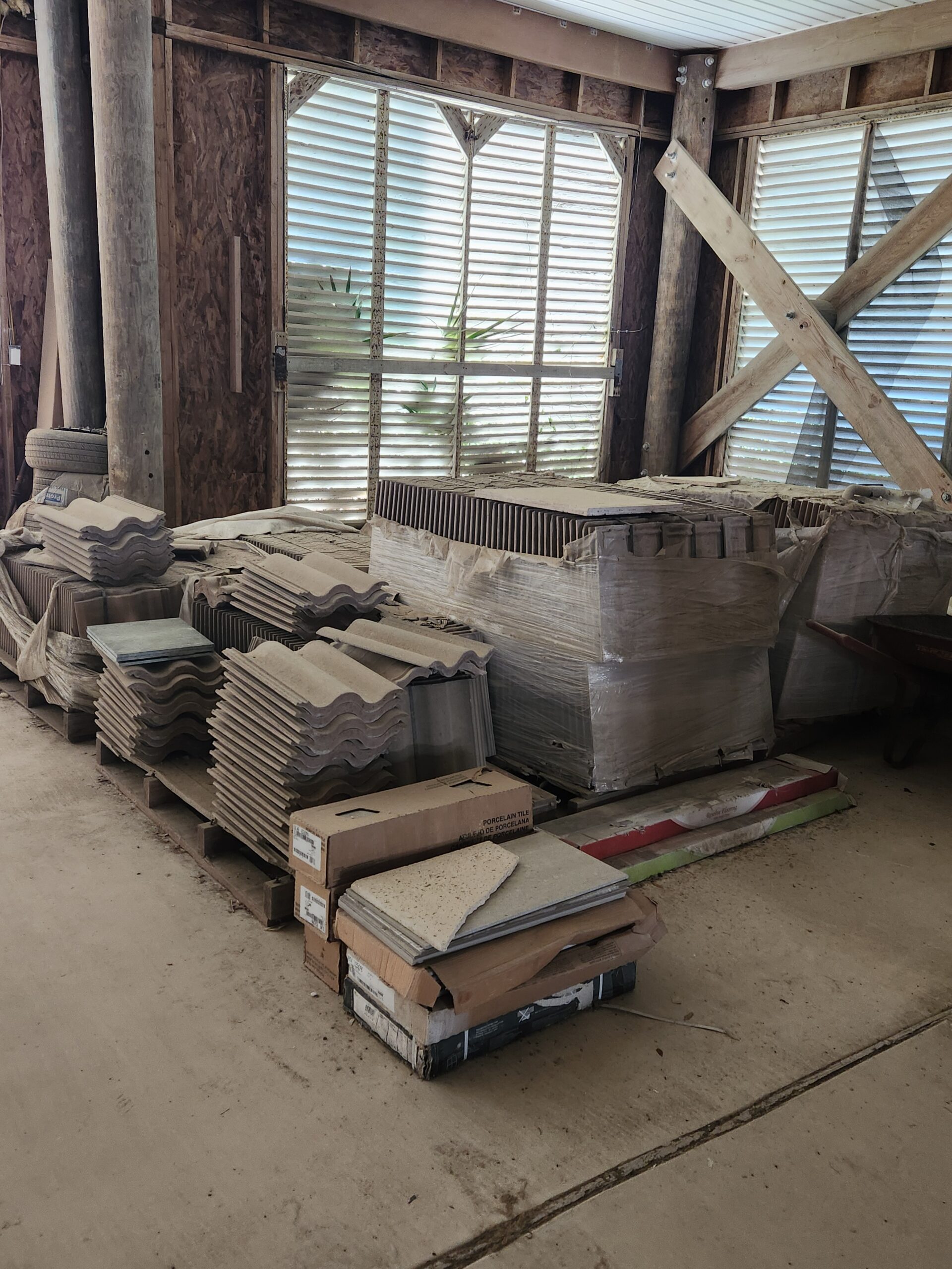 Architectural home elements for auction